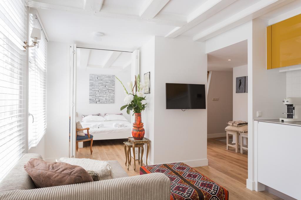 House Of Arts - City Centre Apartment อัมสเตอร์ดัม ภายนอก รูปภาพ