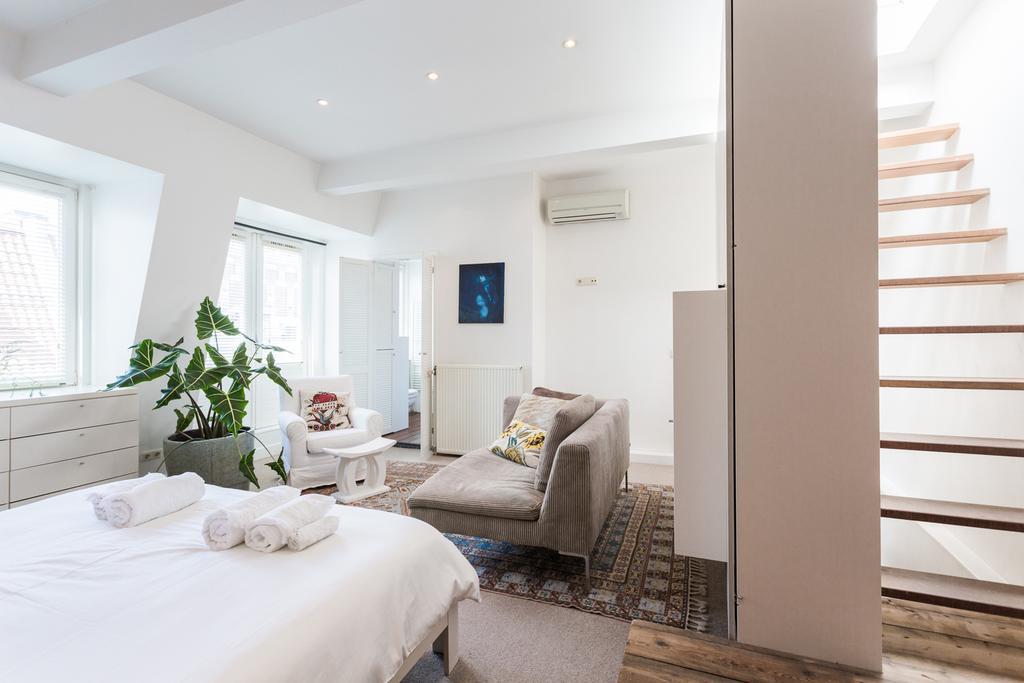 House Of Arts - City Centre Apartment อัมสเตอร์ดัม ภายนอก รูปภาพ